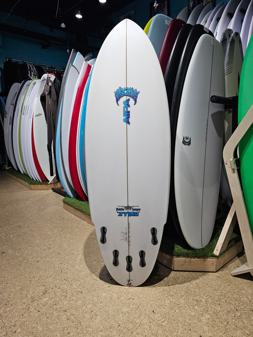 5'6 LOST PUDDLE JUMPER STING ROUND USED SURFBOARD (263536)