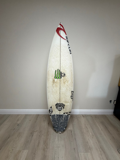 5'11 LOST DRIVER 2.0 USED SURFBOARD (202409)