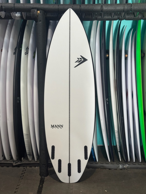 5'8 FIREWIRE DOMINATOR 2.0 HELIUM SURFBOARD (6253122)