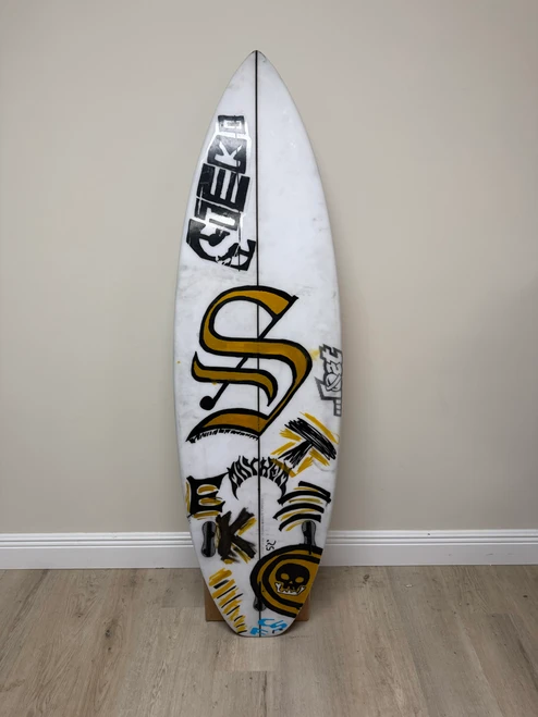 5'2 LOST DRIVER 2.0 USED SURFBOARD (262157)