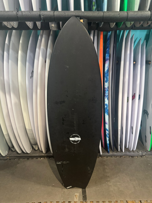 5'8 JS BLACK BARON USED SURFBOARD (266637)