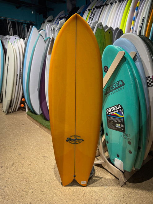 5'6 LOST RNF RETRO SURFBOARD (A18017)