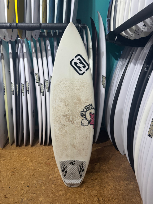 5'7 LOST LIGHTSPEED II 3.0 STUB DRIVER USED SURFBOARD (289043)