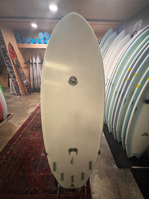 5'5 LOST LIBTECH PUDDLE JUMPER SURFBOARD (06192506)
