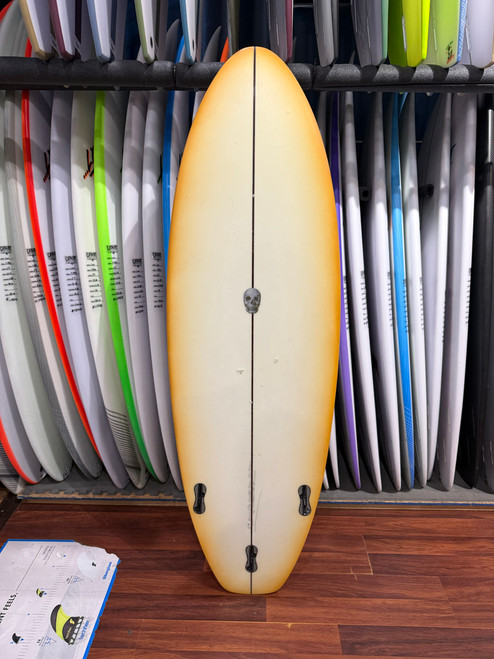 5'6 CHRISTENSON KUSTOM USED SURFBOARD (2116285)