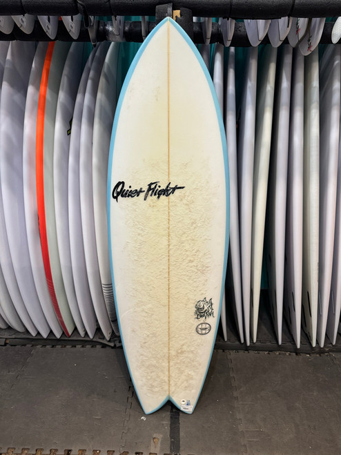 5'6 QUIET FLIGHT BAD FISH USED SURFBOARD (59380)