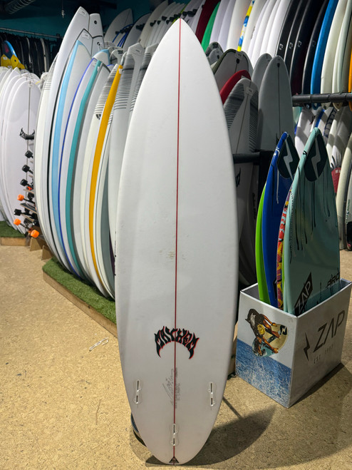 5'10 LOST FORMULA-1 YAGO ROUNDPIN USED SURFBOARD (296199)