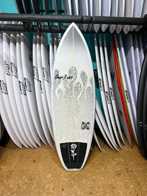 5'8 QUIET FLIGHT ANTI HERO USED SURFBOARD (63421)