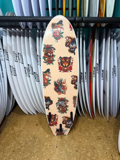 5'11 CATCH SURF ODYSEA X LOST RNF USED SURFBOARD (USEDODY511)