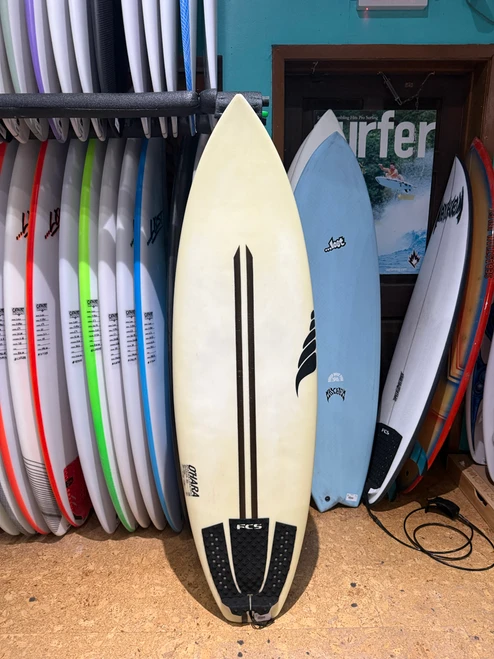 5'7 OHARA DUCK SAUCE USED SURFBOARD (13998)