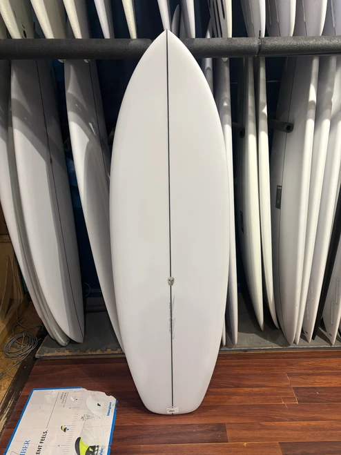 5'6 CHRISTENSON EASY WIND SURFBOARD (2628660)