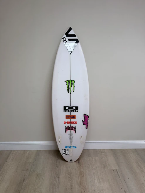 5'7 Lost Step Driver Used Surfboard - Poly, 24.4L