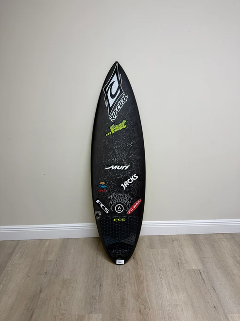 4'9 LOST BLACKSHEEP MINI DRIVER GROM USED SURFBOARD (295036)