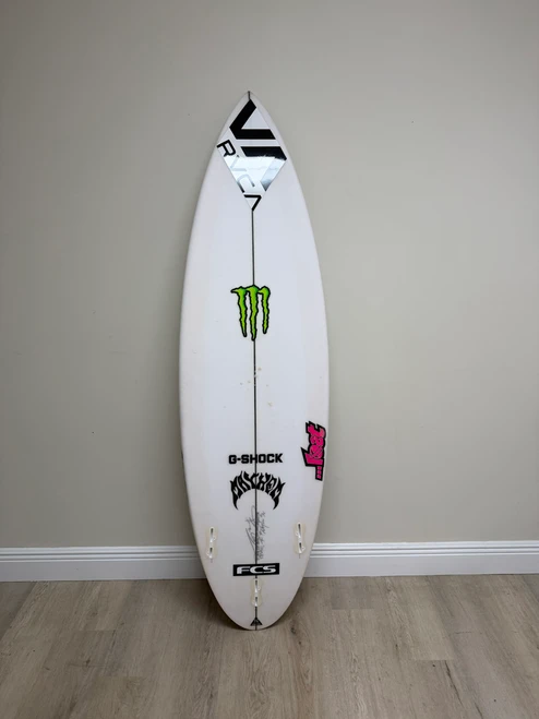 5'7 LOST DRIVER 3.0 USED SURFBOARD (280778)
