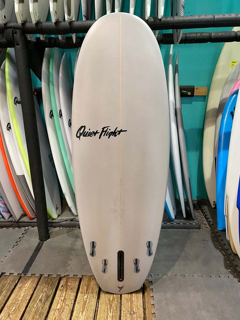 5'8 QUIET FLIGHT PONTOON SURFBOARD (60539)