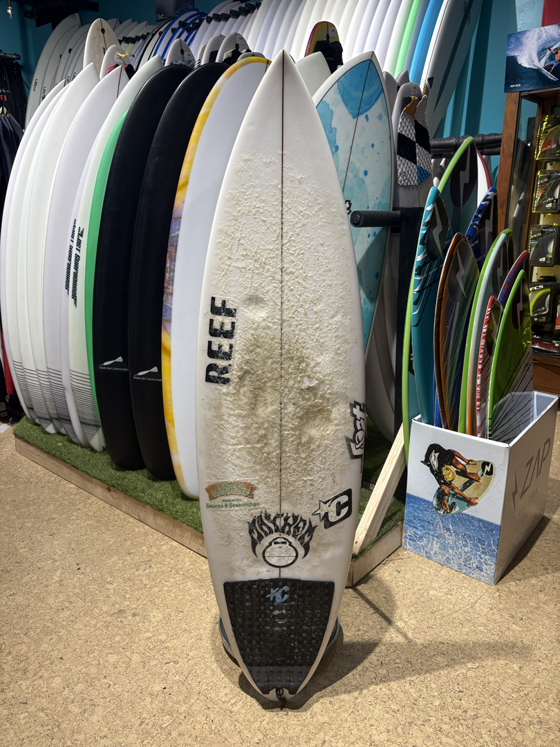 5'0 LOST STEP DRIVER USED SURFBOARD- Catalyst