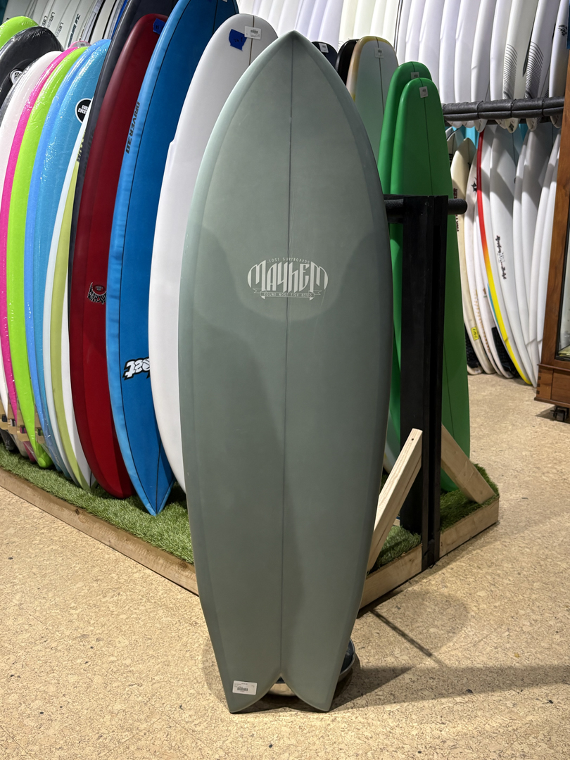 5'2 LOST RNF RETRO REVAMP SURFBOARD- Catalyst