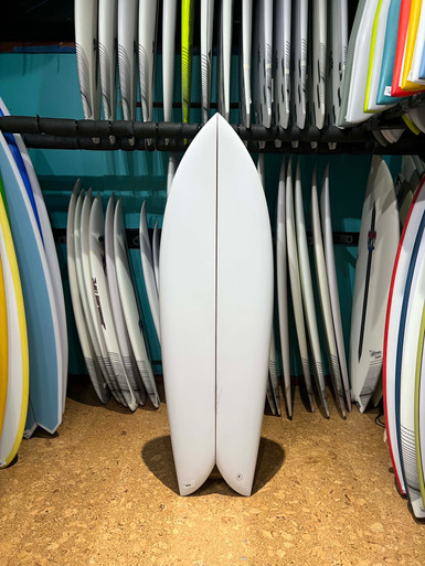 5'8 CHRISTENSON FISH SURFBOARD- Catalyst
