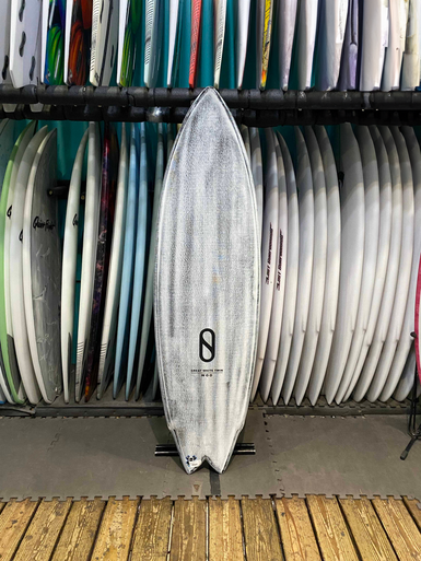 Great White Twin Volcanic 5‘6 Slater Designs Great White Twin Firewire Volcanic 5'6