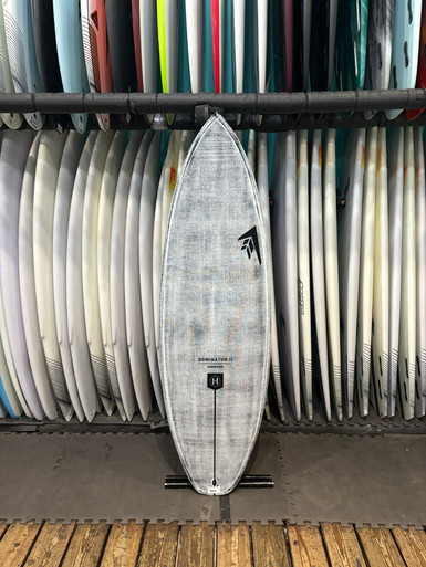 5'6 FIREWIRE DOMINATOR 2.0 HELIUM VOLCANIC SURFBOARD- Catalyst