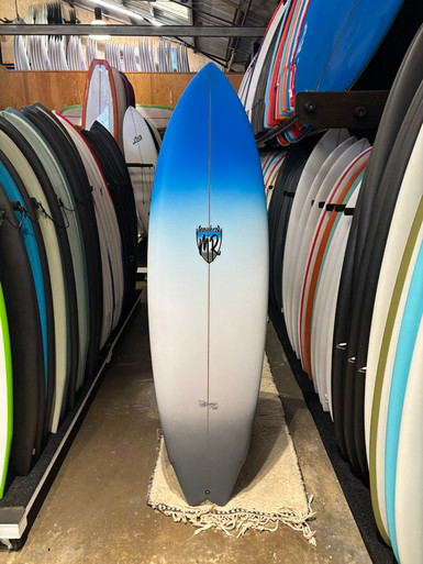 CHP custom surfboards 6'0