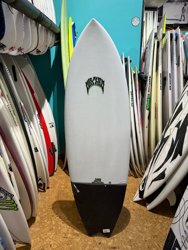 5'6 LOST BLACKDART PISCES SURFBOARD- Catalyst