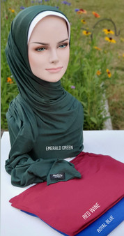 *NEW* Instant Jersey Hijab- Bold
Emerald green, Red Wine, Royal Blue