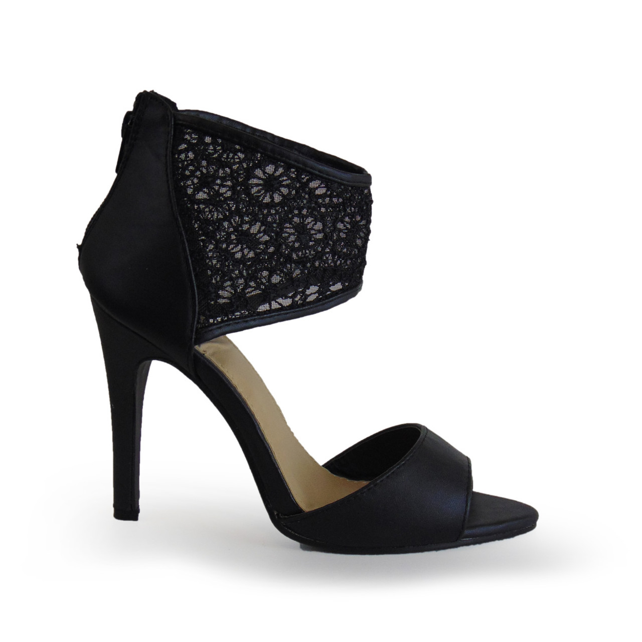 black heels size 7