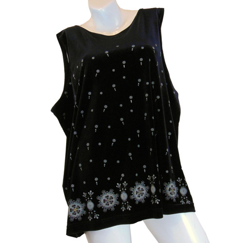 Carroll Reed Black Velvety Sleeveless Top with Floral Design Carroll Reed Black Velvety Sleeveless Top with Floral Design