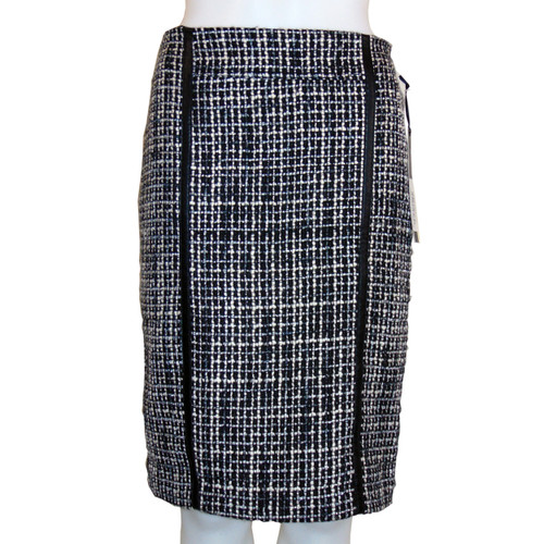Renuar Black and Vanilla Wool Blend Pencil Skirt