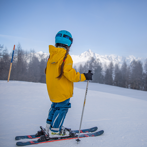 ​Skiing Adventures with Spotty Otter: Gear Up for the Slopes!