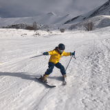 ​Skiing in Spotty Otter!