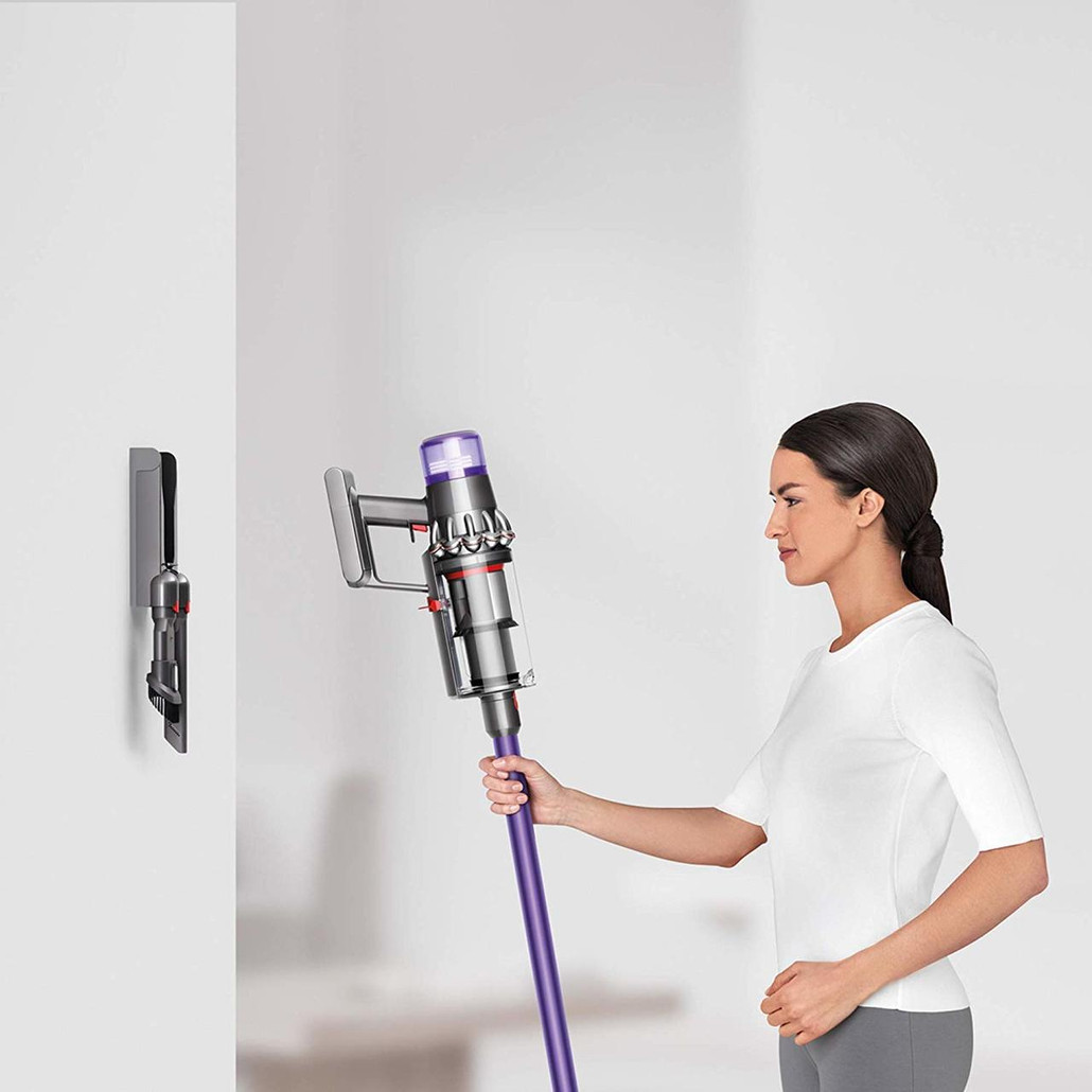Dyson V11 Animal Cord-Free Vacuum Cleaner - Comes w/ Torque Drive Cleaner Head + Mini Motorized Tool + Free Genuine Mattress Tool ($29.99 Value)