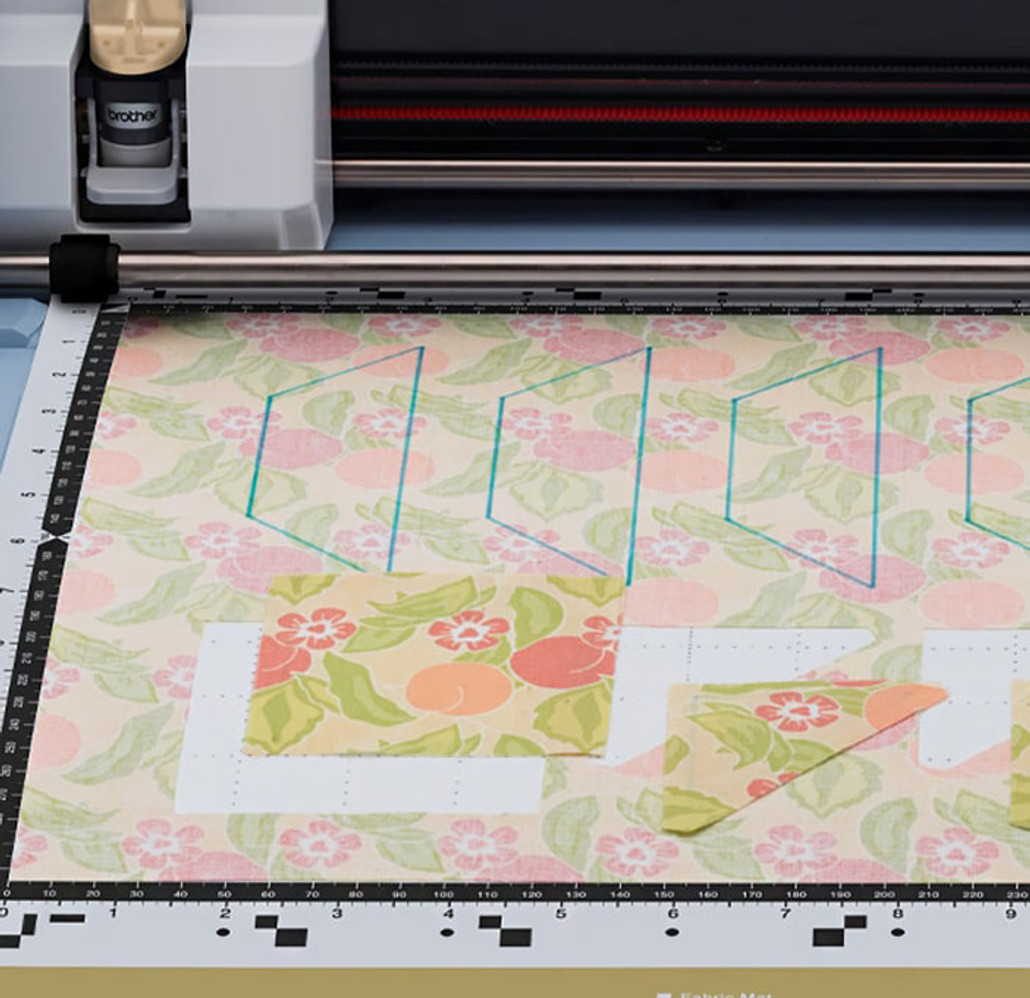 ScanNCut DX Fabric Mat - Perfect for fabric piecing and cutting applique