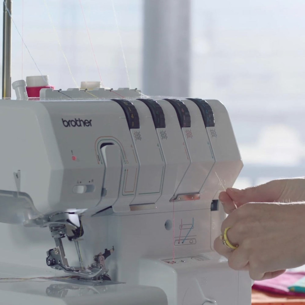 Brother Innov-ís AIRFLOW 3000 Air Serger Sewing Machine