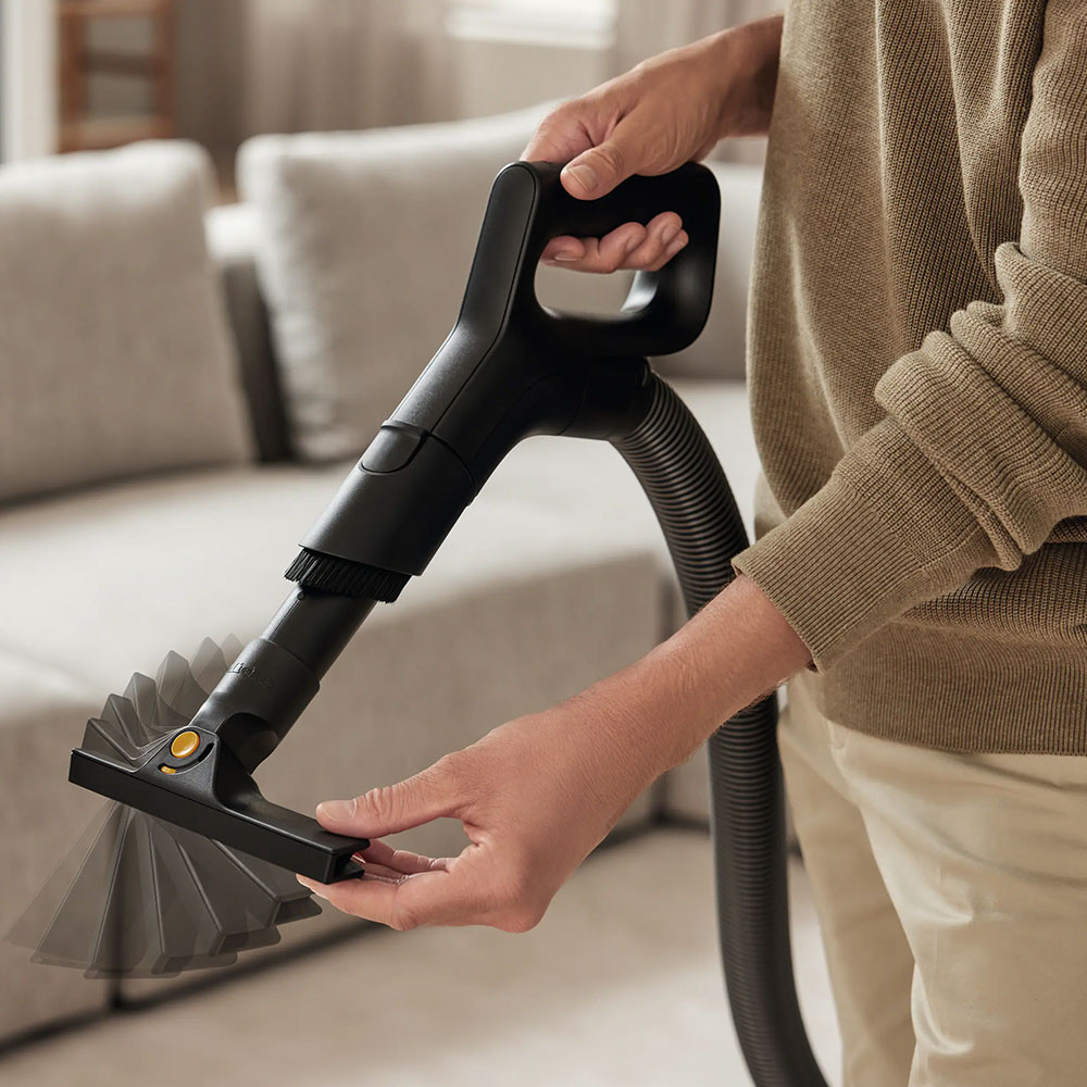 Miele Guard L1 Electro Titanium PF Canister Vacuum Cleaner and FREE Overnight Delivery!