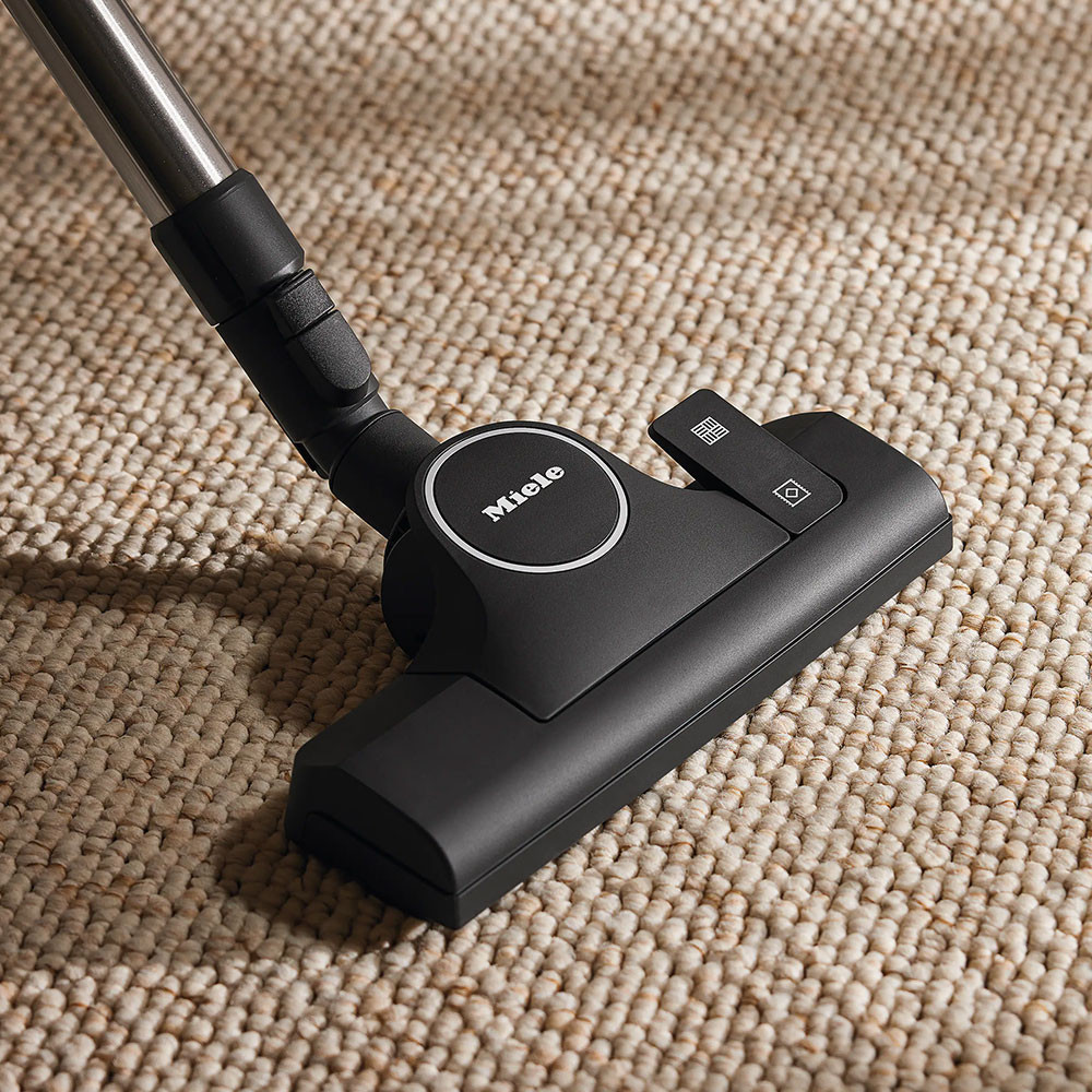 Miele Guard M1 Cat and Dog Canister Vacuum Cleaner