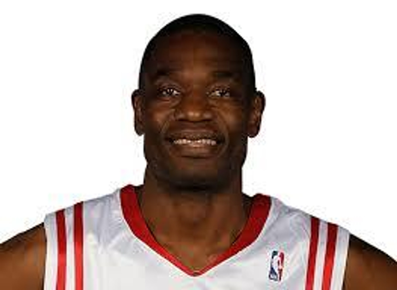 Dikembe Mutombo