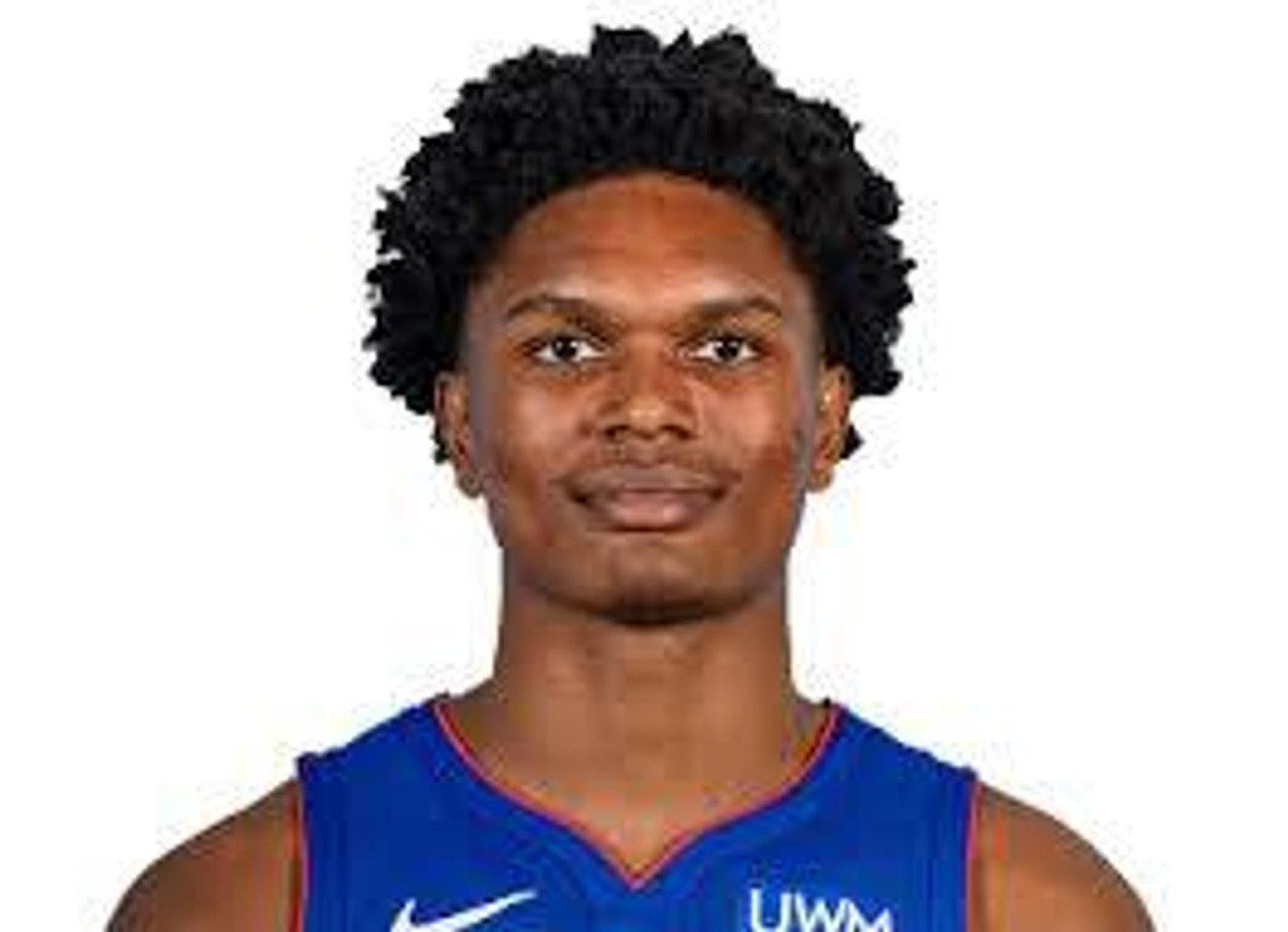 Ausar Thompson