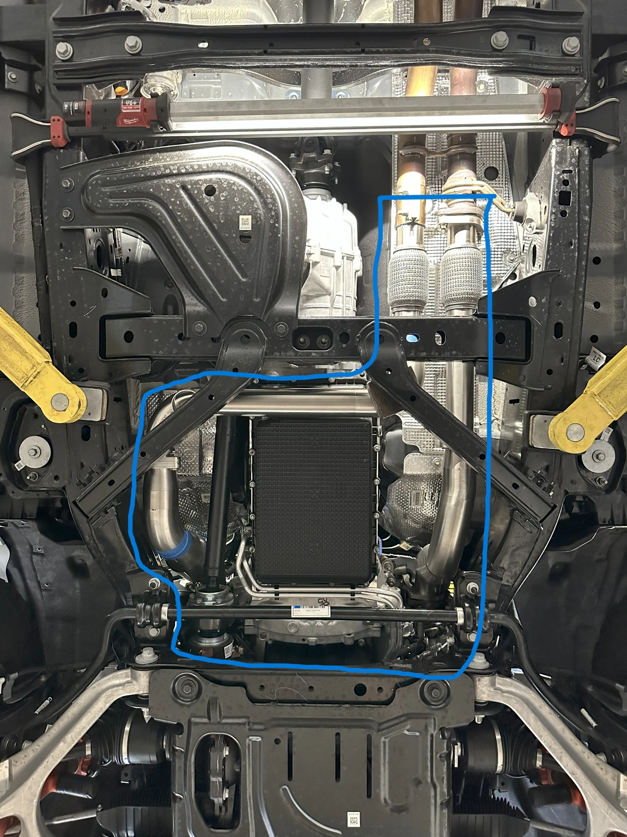 Inside Flowtech Raptor Muffler Flow Dump Pipes & High Flow Cats Ford Raptor Next Gen 3.0L V6 | Rhino Exhaust