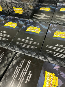 Dragon Shield DUAL Matte Display (10 Boxes of 100) Dragon Shield DUAL Matte Display (10 Boxes of 100)