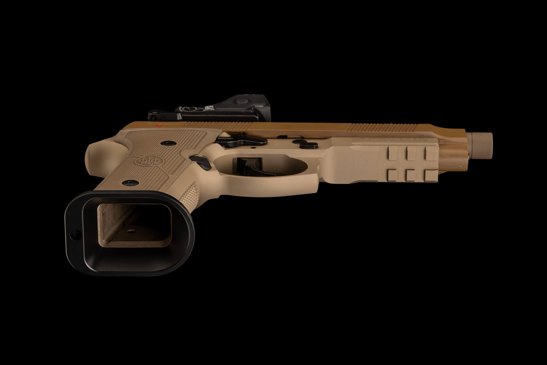 Competition - Magwell for Beretta 92/M9