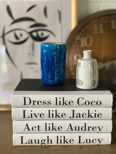 Decorative book stack with I Speak French quote on Muted Distressed  Gold