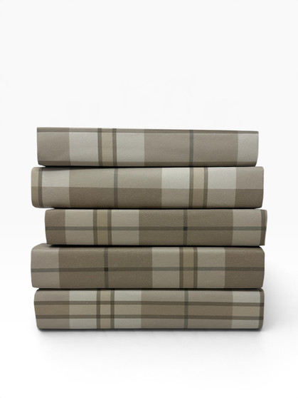Douglas Plaid Vanilla / Off-white Covers / 8.5"-9.5"