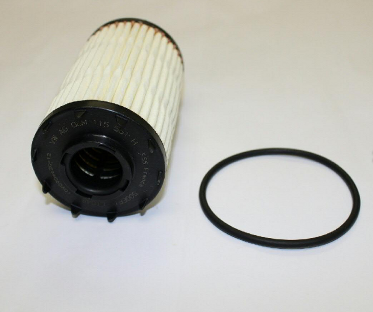 Oil Filter 06M198405F & Sump plug