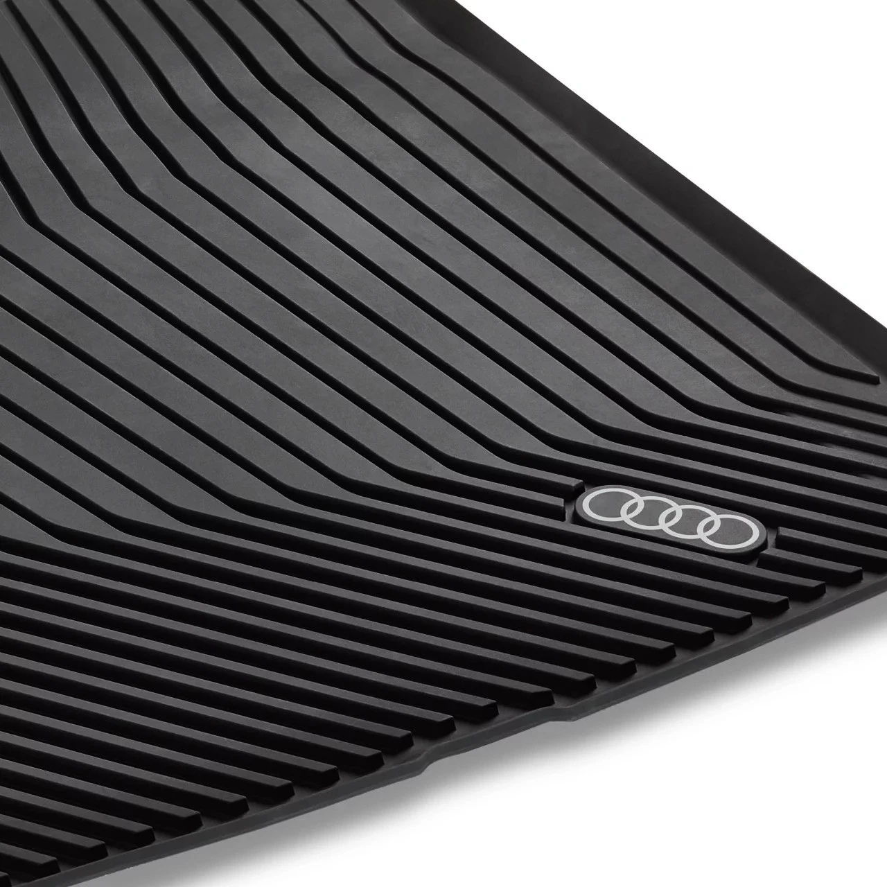 Audi Q5 2025+ Rubber Load Liner PHEV
8MA061182A