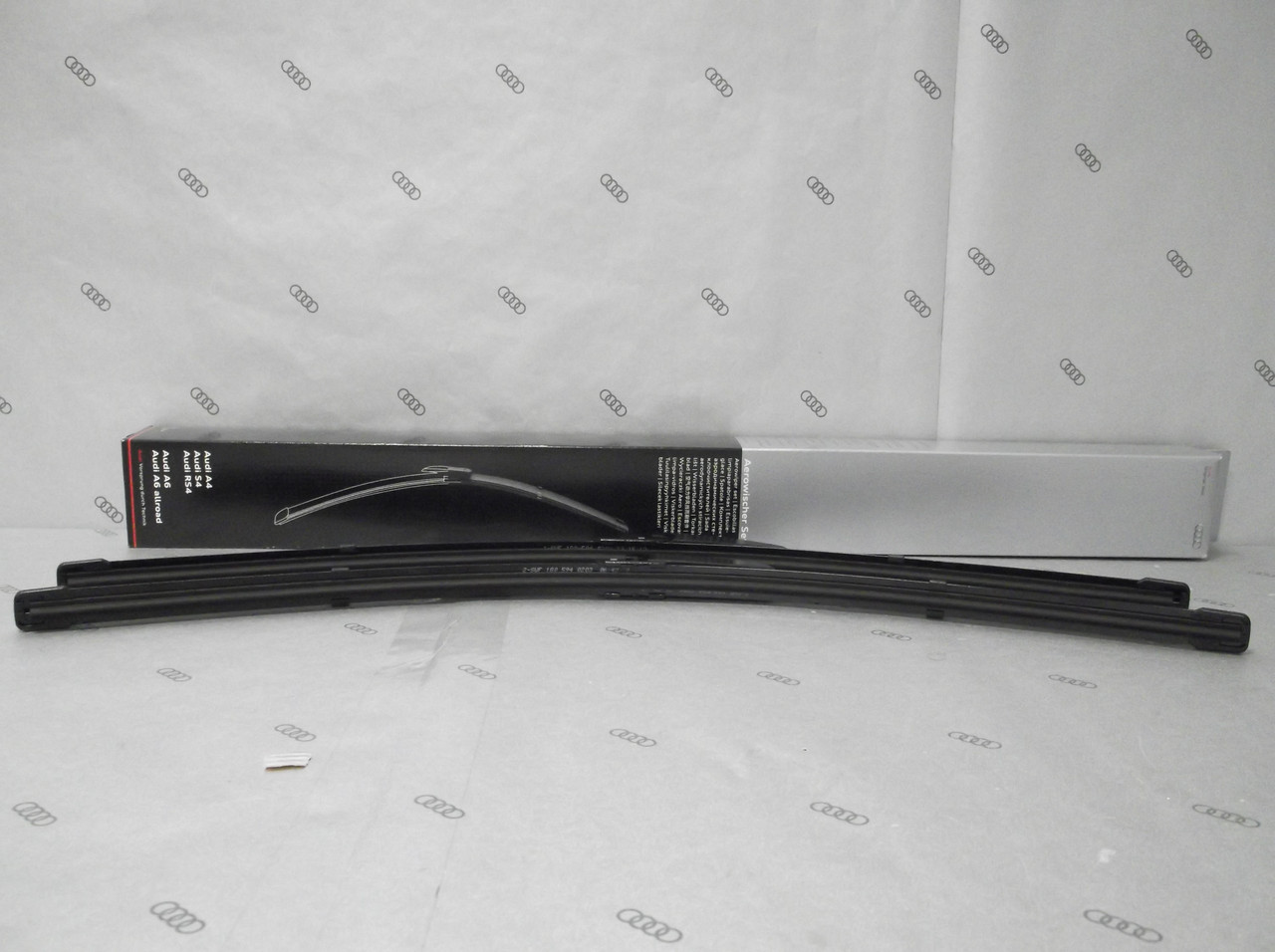 Genuine Audi A8 2010-2018 Front Wiper Blade Set RHD
4H2998002B