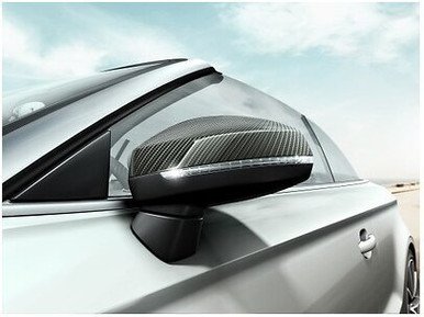 AUDI Q2 Carbon Mirror Cap Set