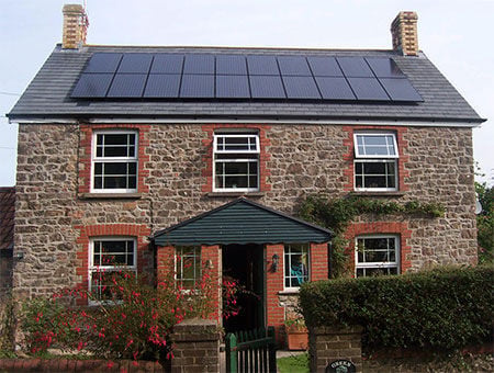 The Cabin 1.14 kW 4-Panel SolarWorld 1