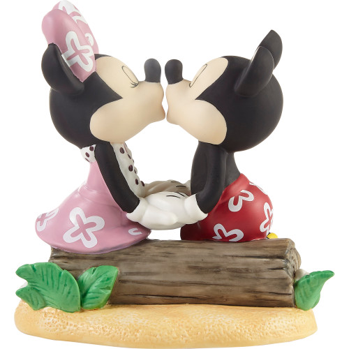 Mickey  Mickey and minnie kissing, Disney decor, Mickey